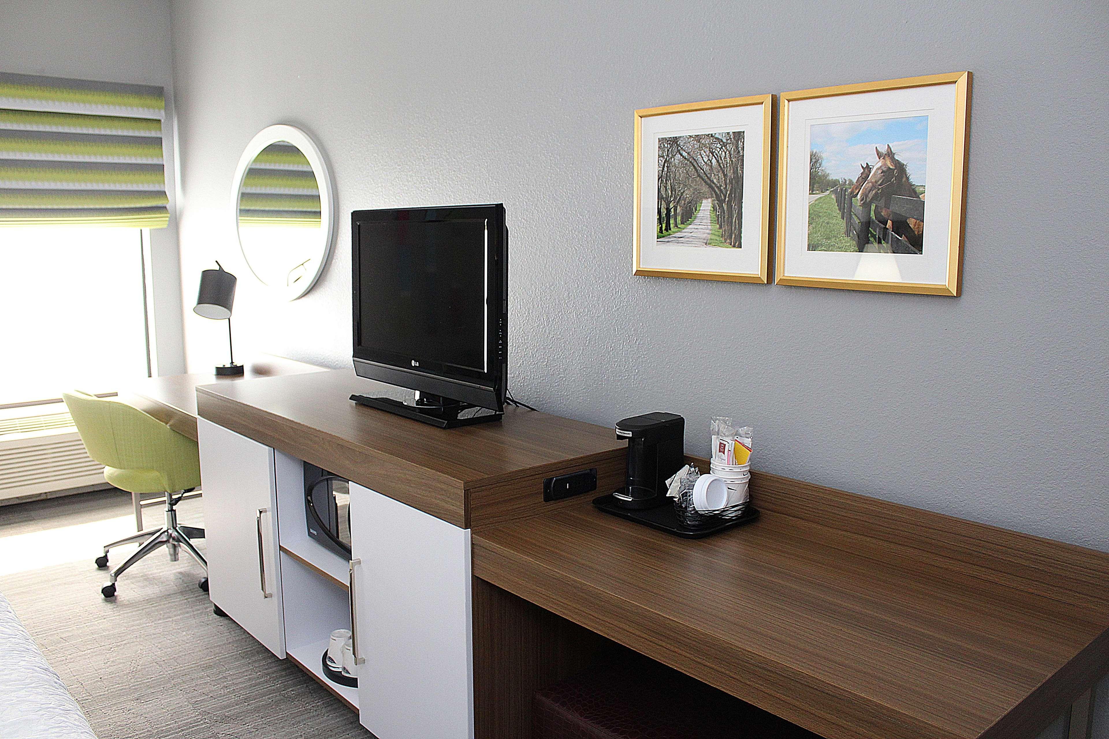 Hampton Inn & Suites Fort Worth/Forest Hill Екстериор снимка