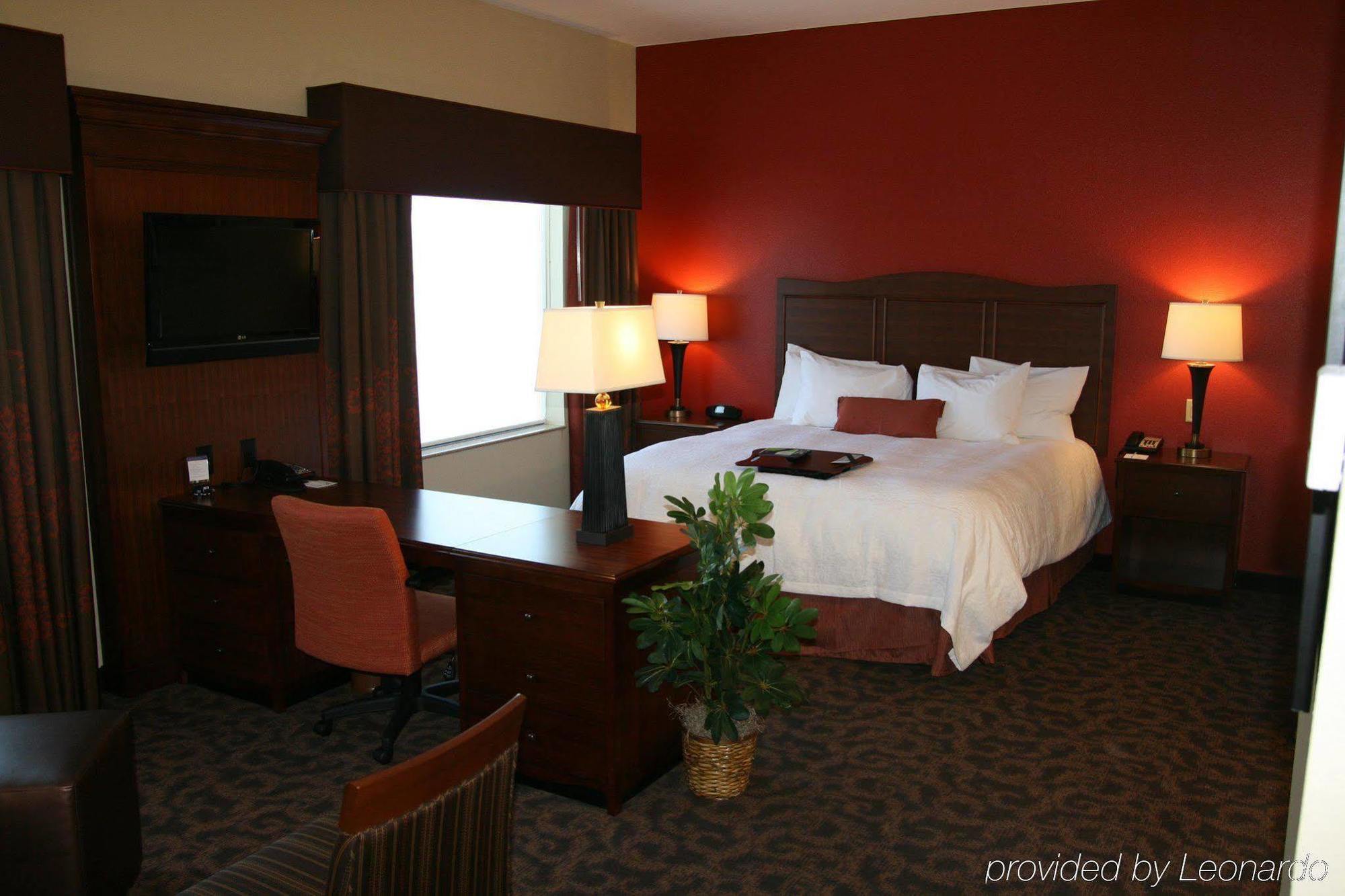Hampton Inn & Suites Fort Worth/Forest Hill Стая снимка