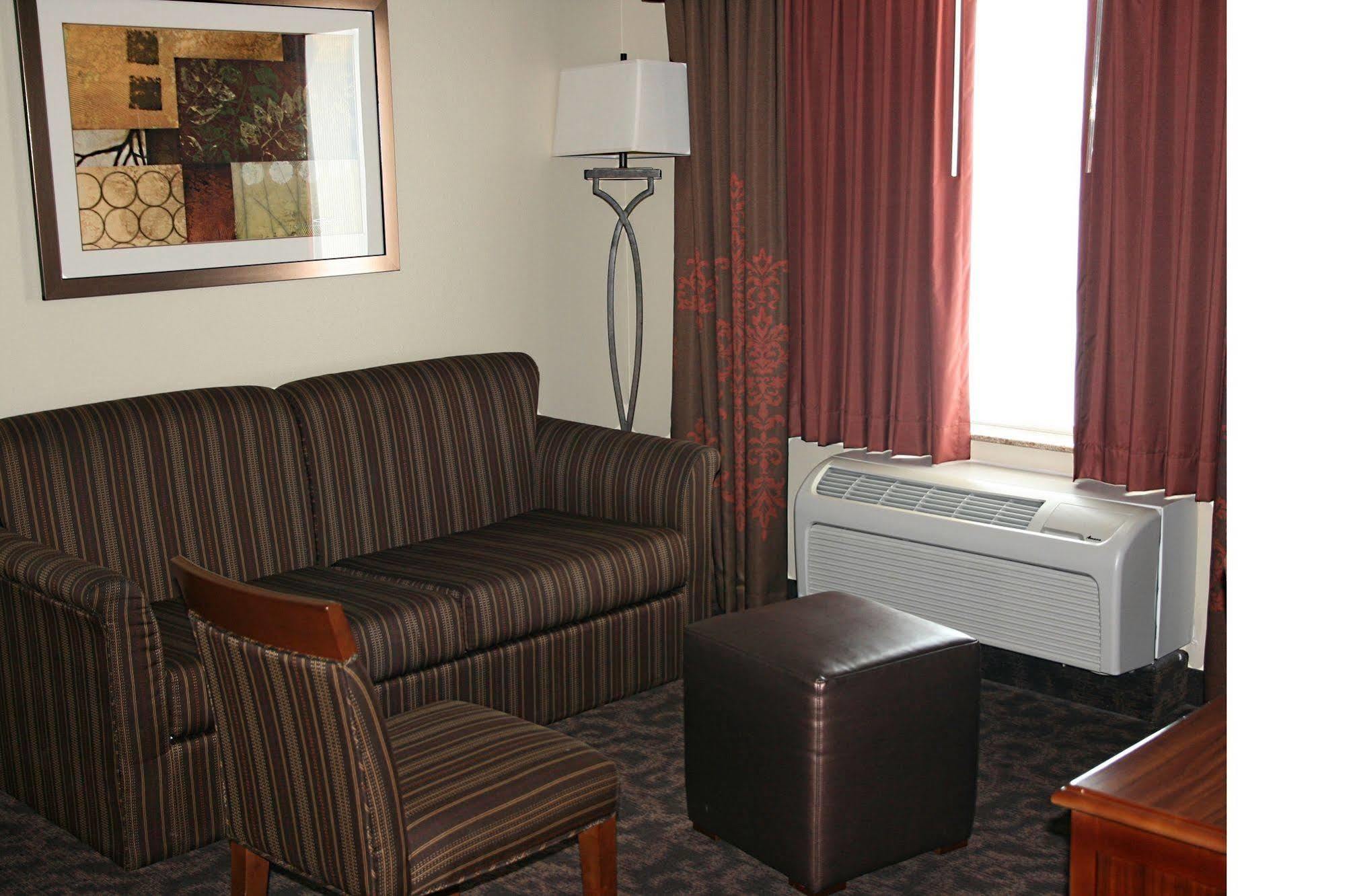 Hampton Inn & Suites Fort Worth/Forest Hill Екстериор снимка
